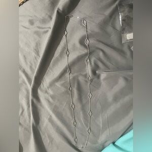 Elegant Silver Geometric Necklace